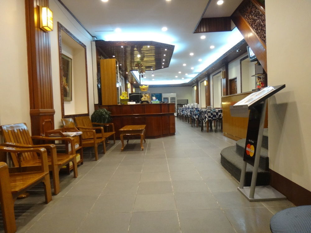יאנגון Chit Sayar Hotel מראה חיצוני תמונה